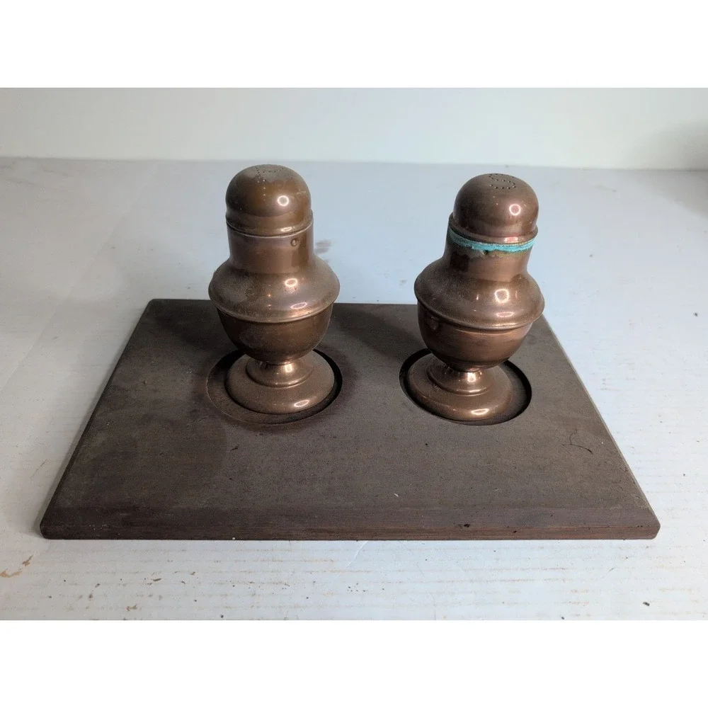 Vintage Copper Salt And Pepper Shaker 6